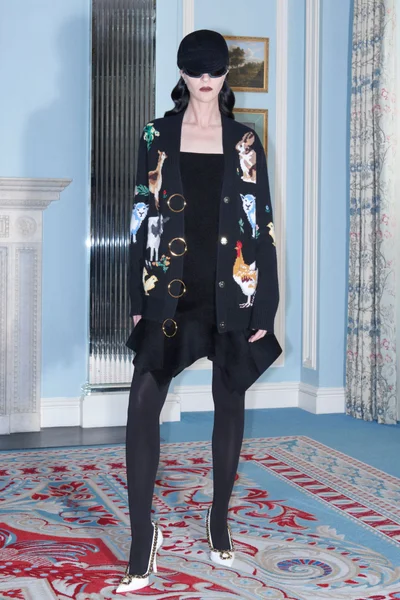 Look 32